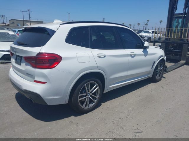 2019 BMW X3 5UXTR7C54KLF24502 Photo 3