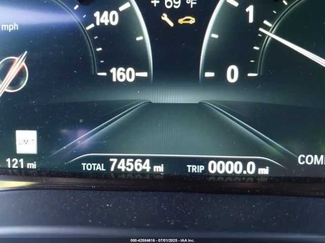2019 BMW X3 5UXTR7C54KLF24502 Photo 6