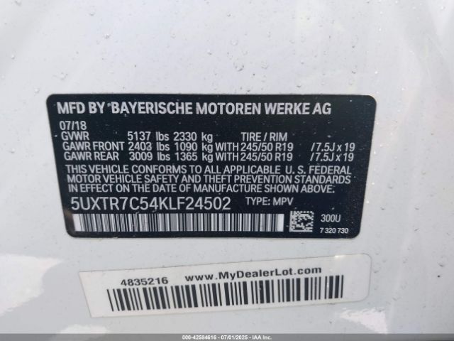 2019 BMW X3 5UXTR7C54KLF24502 Photo 8