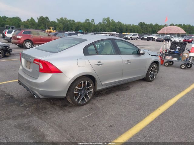 2018 VOLVO S60 YV126MFL4J2452324 Photo 3