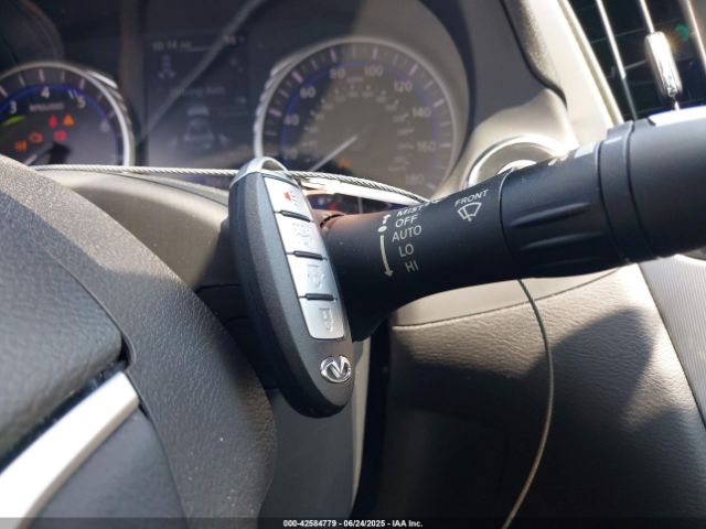 2017 INFINITI Q60 JN1CV7EL4HM320052 Photo 10