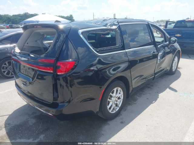 2023 CHRYSLER PACIFICA 2C4RC1BG2PR591396 Photo 3