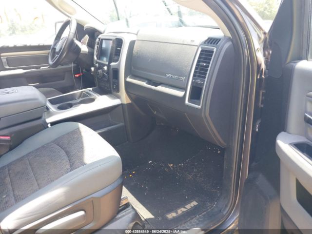 2017 RAM 1500 1C6RR7GG9HS727282 Photo 4