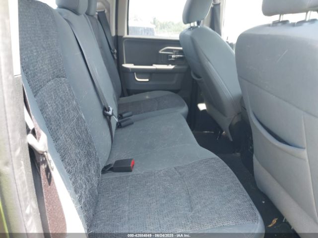2017 RAM 1500 1C6RR7GG9HS727282 Photo 7