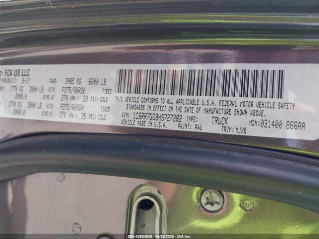 2017 RAM 1500 1C6RR7GG9HS727282 Photo 8