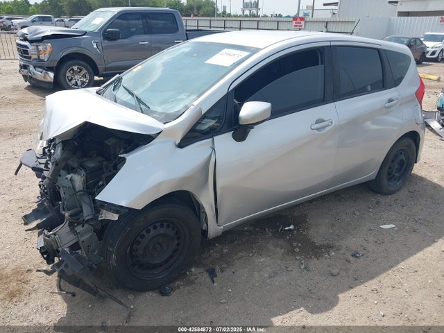 Nissan VERSA NOTE 2018 3N1CE2CPXJL363805 Image 2