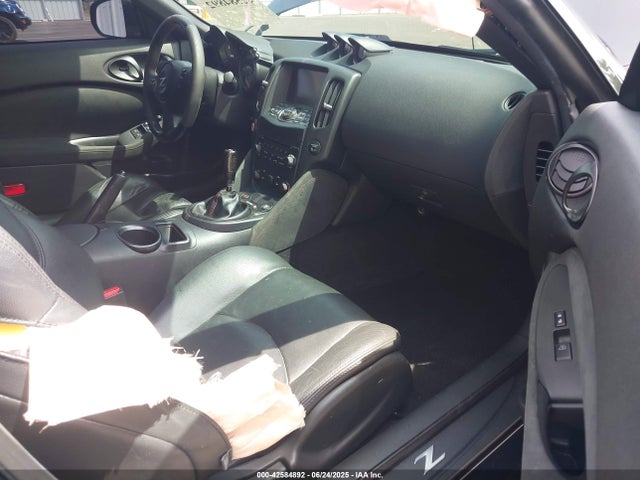 JN1AZ4EH0FM442071 Nissan 370Z BASE