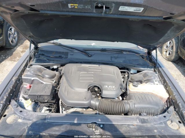 2019 DODGE CHALLENGER 2C3CDZAG7KH677566 Photo 9