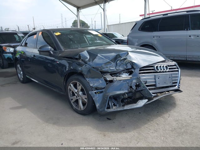 2018 AUDI A4 WAUKMAF49JA137380 Photo 0