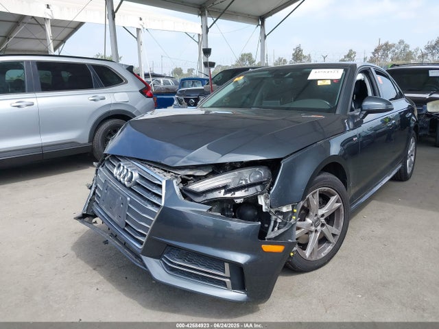 2018 AUDI A4 WAUKMAF49JA137380 Photo 1