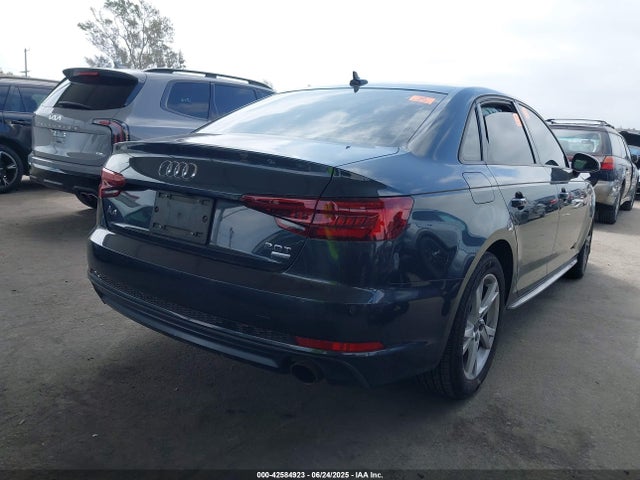 2018 AUDI A4 WAUKMAF49JA137380 Photo 3