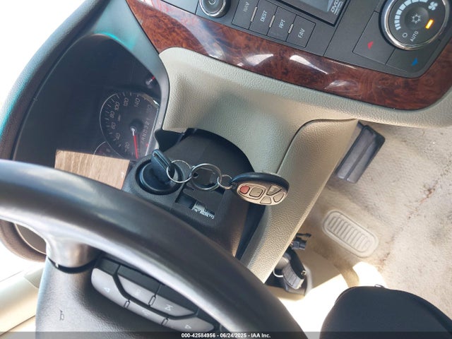 2007 CADILLAC DTS 1G6KD57YX7U178039 Photo 10