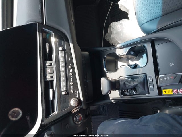 Lexus a25a-fxs 2025 58ADA1C1XSU063910 Image 11