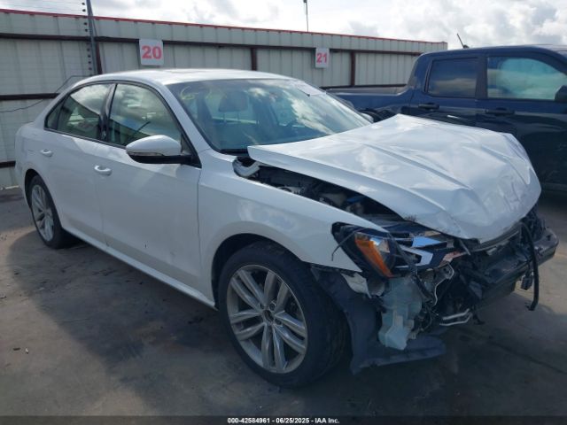 2019 VOLKSWAGEN PASSAT 1VWLA7A37KC000734
