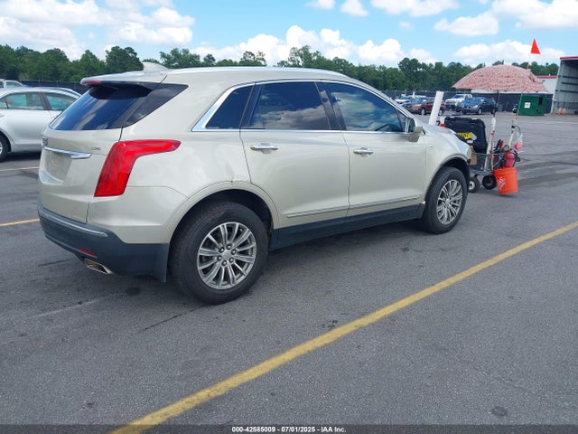 2017 CADILLAC XT5 1GYKNBRS5HZ171953 Photo 3
