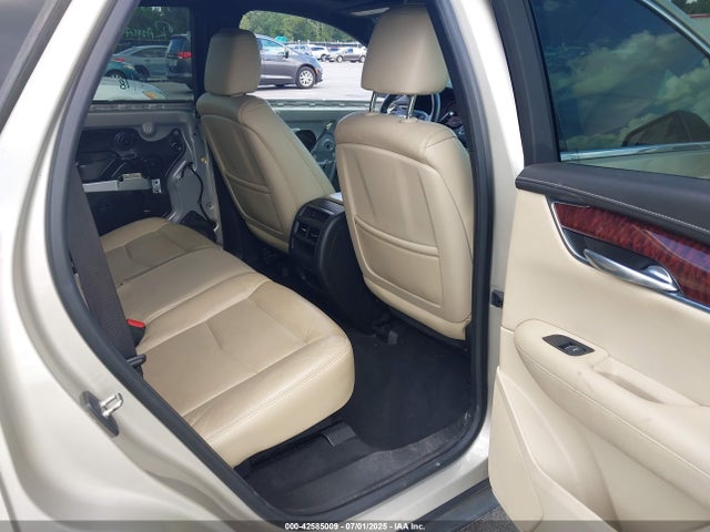 2017 CADILLAC XT5 1GYKNBRS5HZ171953 Photo 7