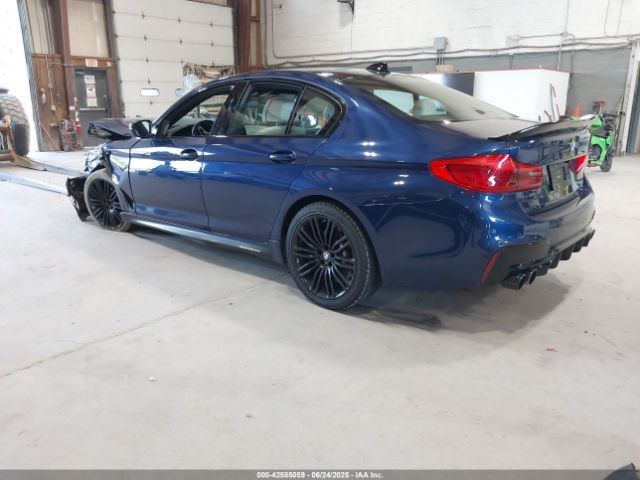 2019 BMW 540I WBAJE5C52KWW10554 Photo 2