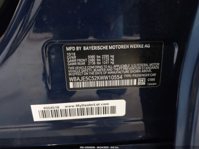 2019 BMW 540I WBAJE5C52KWW10554 Photo 8