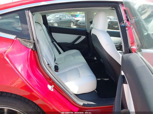 2019 TESLA MODEL 3 5YJ3E1EAXKF413098 Photo 7