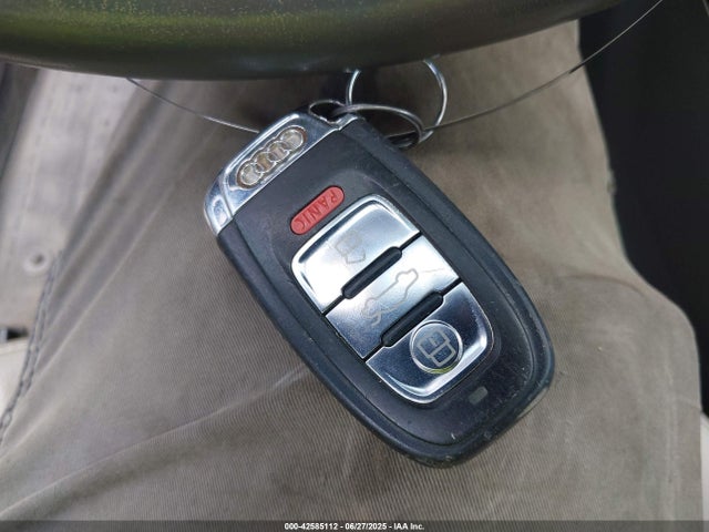 2010 AUDI A4 WAUSFAFL4AA040265 Photo 10