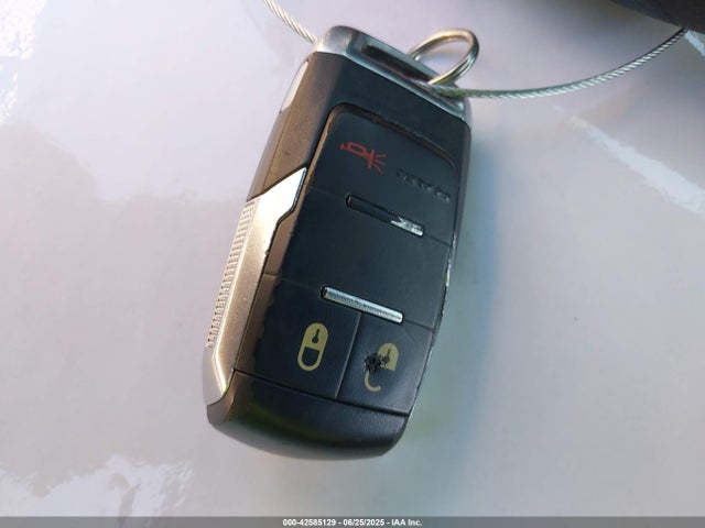 RAM 2019 2019 3C6UR4DJ4KG652210 Image 11