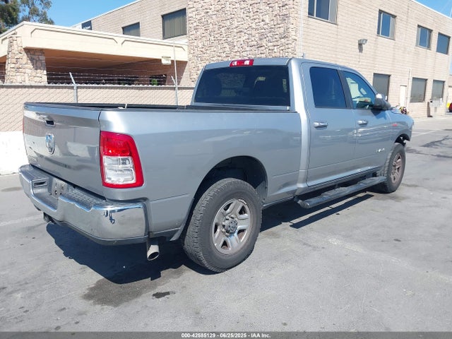 RAM 2019 2019 3C6UR4DJ4KG652210 Image 4