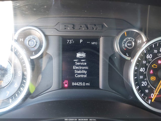 RAM 2019 2019 3C6UR4DJ4KG652210 Image 7