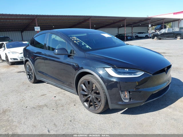 2018 TESLA MODEL X 5YJXCBE29JF129238 Photo 0