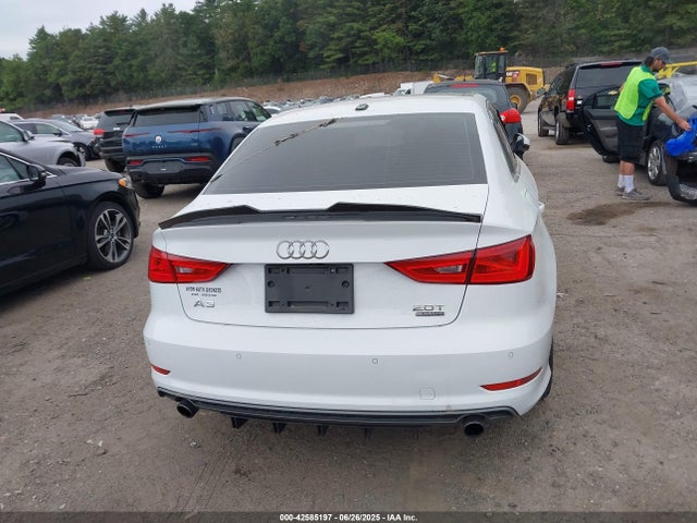 Audi 2015 2015 WAUKFGFF7F1081557 Image 16
