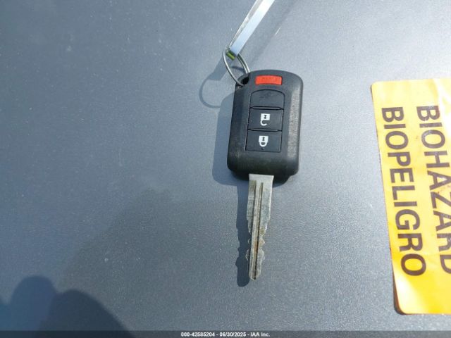 2017 MITSUBISHI MIRAGE G4 ML32F3FJ6HH000996 Photo 10