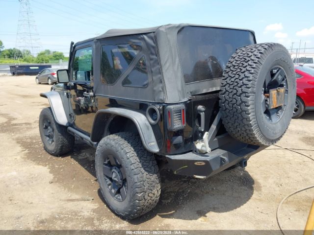 2015 JEEP WRANGLER 1C4AJWAG0FL520027 Photo 2
