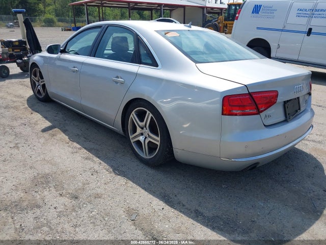 2011 AUDI A8 WAUAVAFD9BN020384 Photo 2