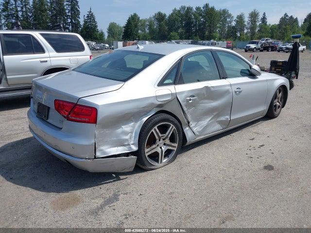 2011 AUDI A8 WAUAVAFD9BN020384 Photo 3