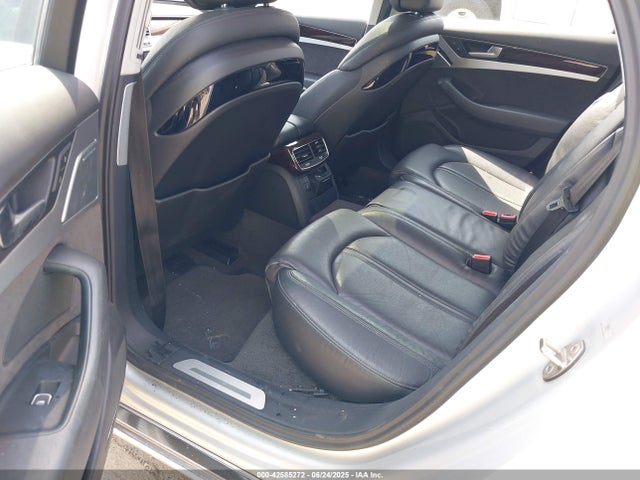 2011 AUDI A8 WAUAVAFD9BN020384 Photo 7