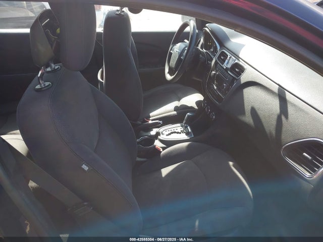 1C3CCBAB5EN207109 Chrysler 2014