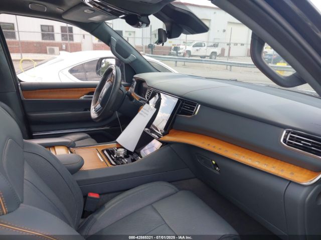 2022 JEEP GRAND WAGONEER 1C4SJVFJ8NS139713 Photo 4