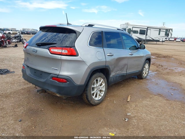 1C4PJLCS8GW126351 Jeep Cherokee