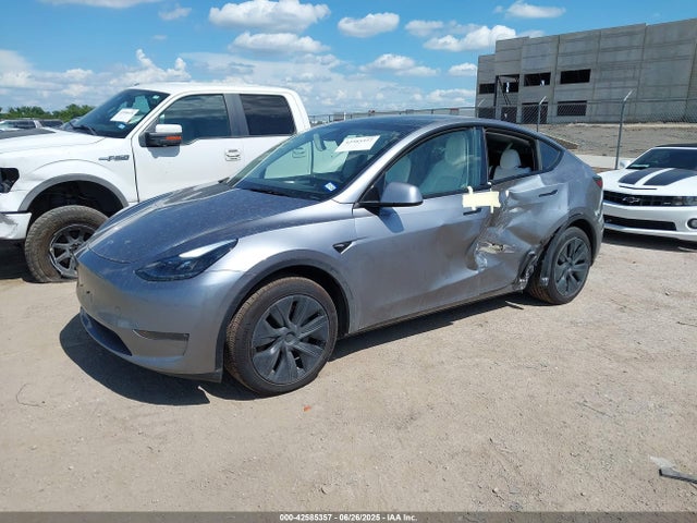 2025 TESLA MODEL Y 7SAYGDEE9SA351455 Photo 1