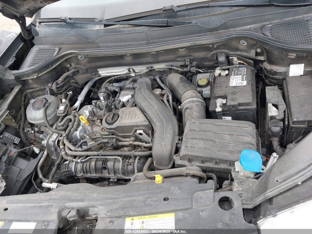 3VV1X7B21NM008881 Volkswagen tsi