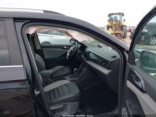 3VV1X7B21NM008881 Volkswagen tsi