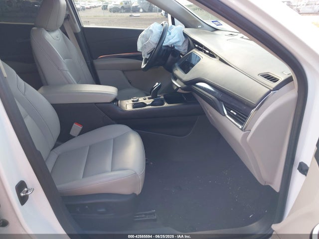 2023 CADILLAC XT4 1GYAZAR41PF170763 Photo 4