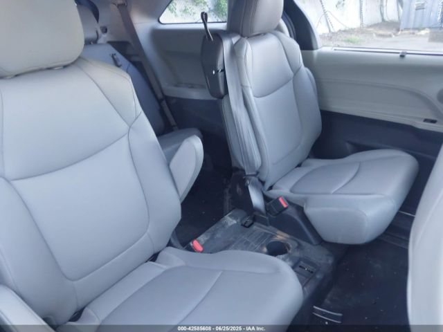 2023 TOYOTA SIENNA 5TDYRKEC1PS166459 Photo 7