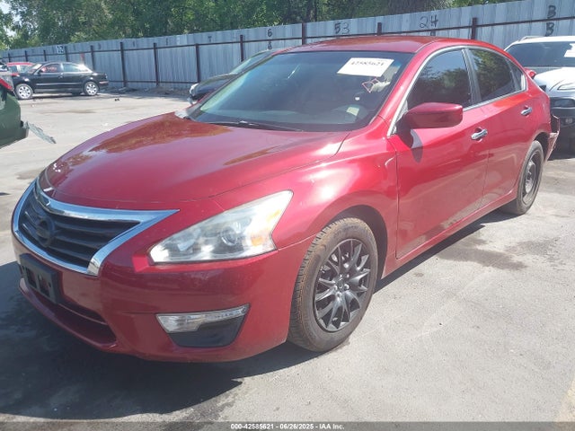Nissan Altima 2015 1N4AL3AP5FC482003 Image 2