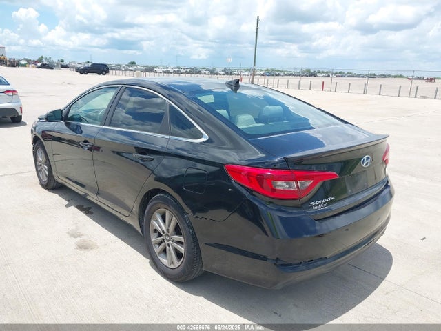 Hyundai SONATA SE 2015 5NPE24AF5FH188472 Image 3