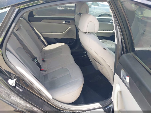Hyundai SONATA SE 2015 5NPE24AF5FH188472 Image 8