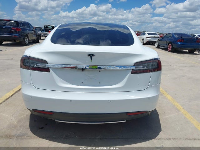 5YJSA1S17EFP44916 Tesla MODEL S