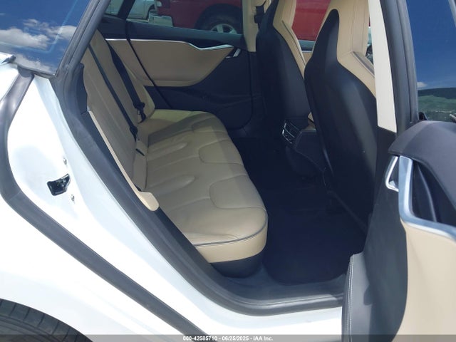 2014 TESLA MODEL S 5YJSA1S17EFP44916 Photo 7