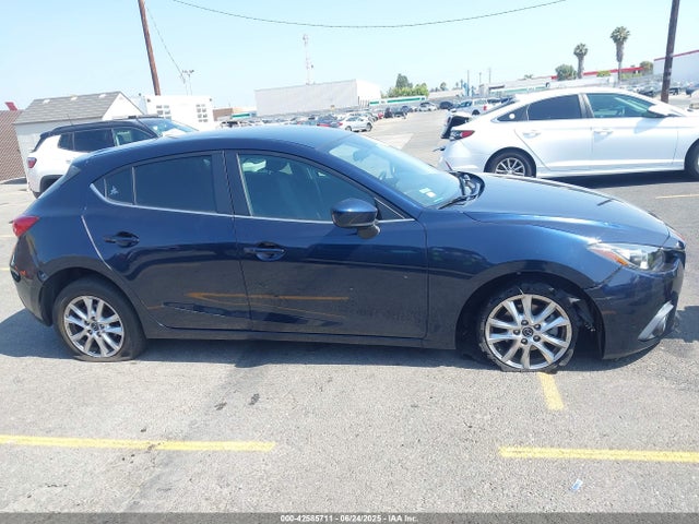 3MZBM1L77FM225787 Mazda pe