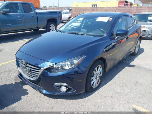 3MZBM1L77FM225787 Mazda pe