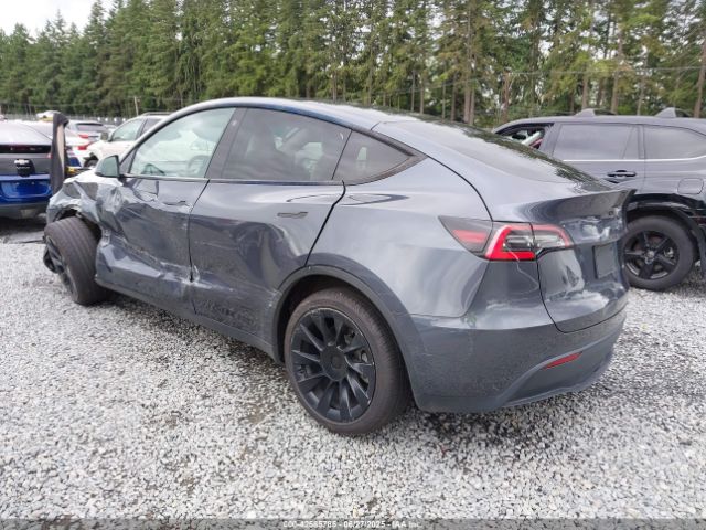 2021 TESLA MODEL Y 5YJYGDEE7MF098042 Photo 2
